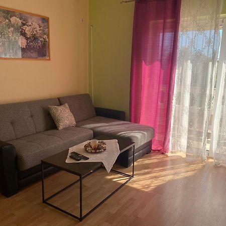 Apartments Vesna Banjol Buitenkant foto